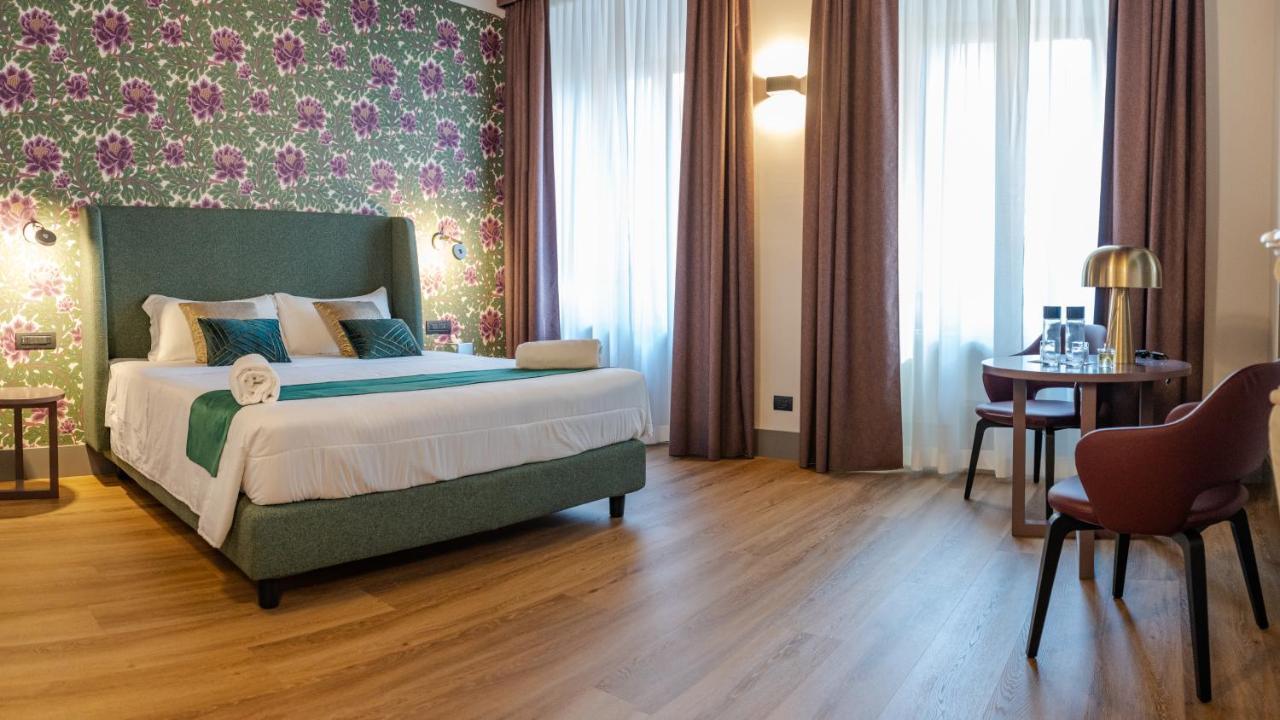 Castel Sant'Angelo Luxury Rooms & Tour Рим Екстер'єр фото