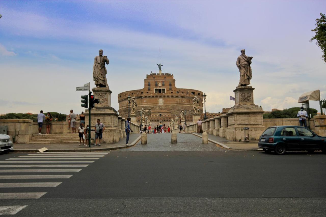 Castel Sant'Angelo Luxury Rooms & Tour Рим Екстер'єр фото